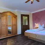 Fuchsbauernhof Vakantieboerderij Piding