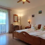 Fuchsbauernhof Vakantieboerderij *